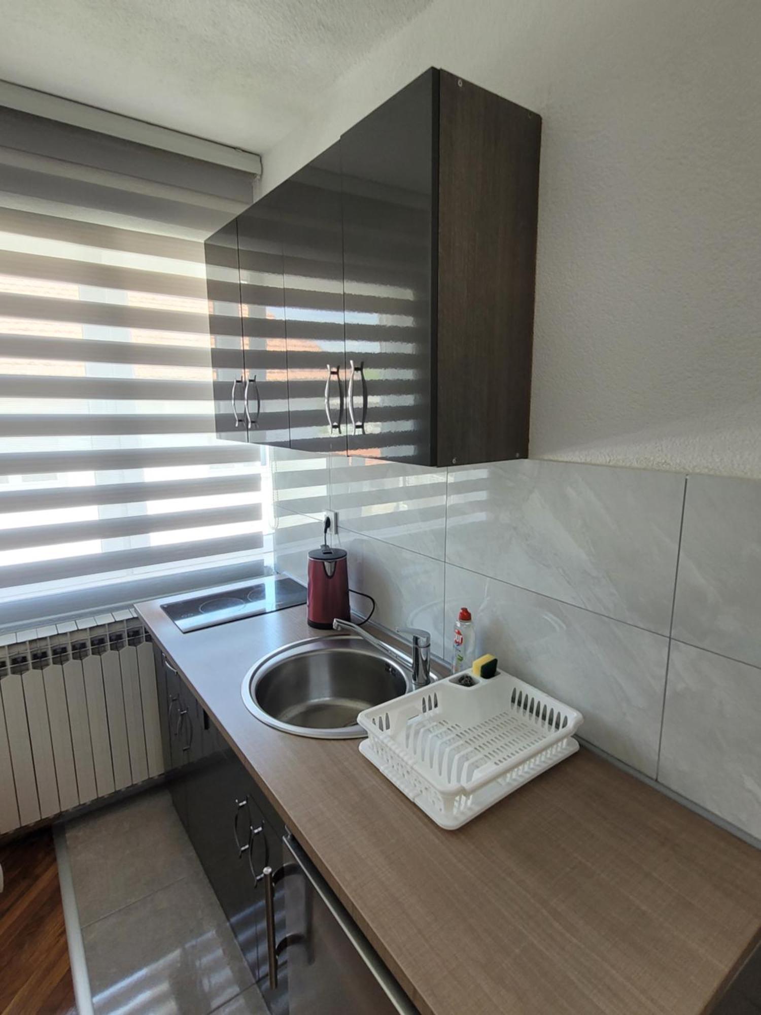 Apartmani Elegance Tuzla Bagian luar foto