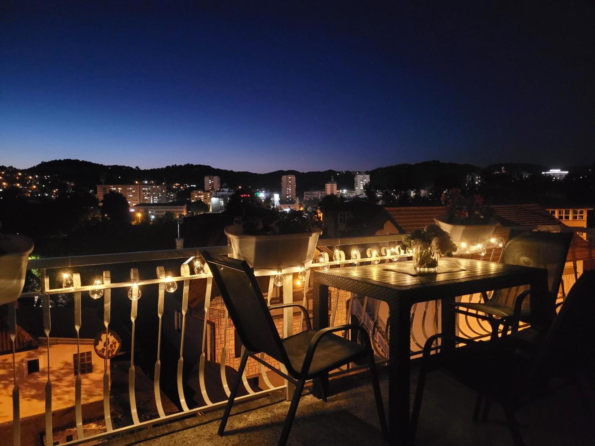 Apartmani Elegance Tuzla Bagian luar foto