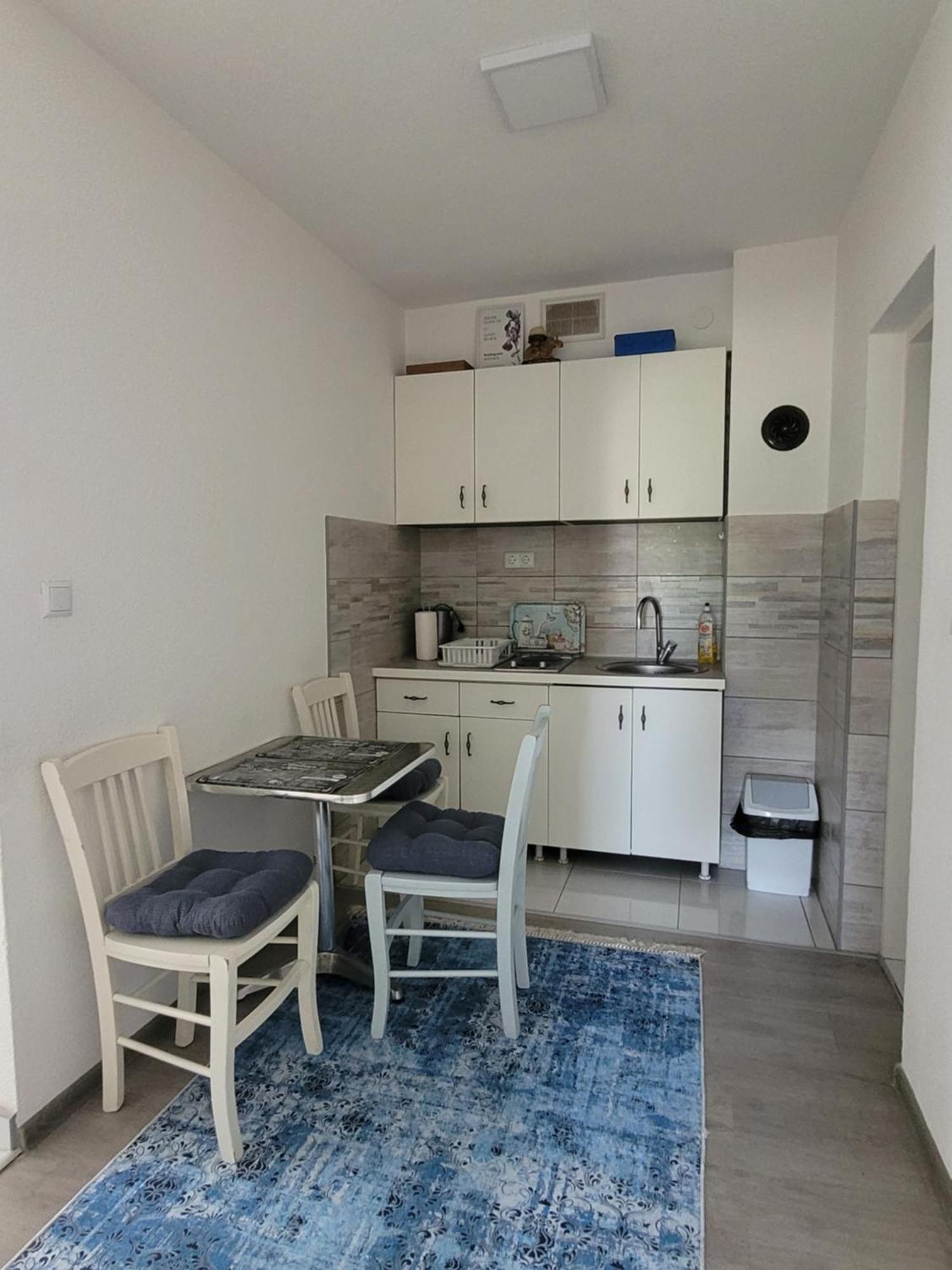 Apartmani Elegance Tuzla Bagian luar foto