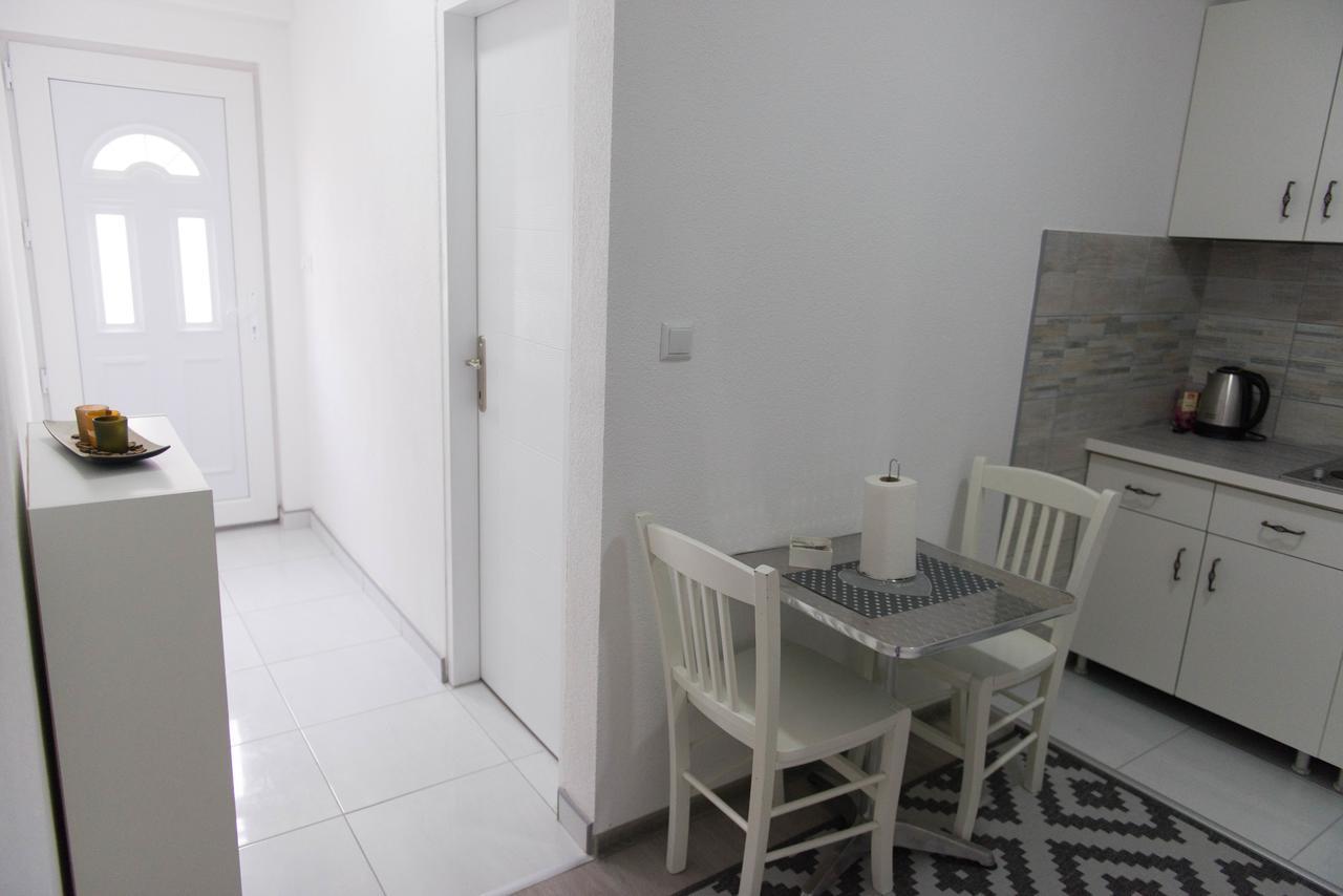 Apartmani Elegance Tuzla Bagian luar foto