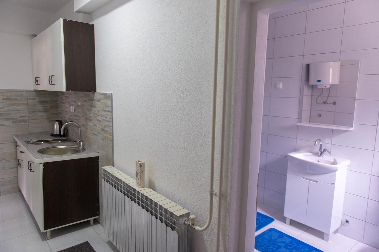Apartmani Elegance Tuzla Bagian luar foto