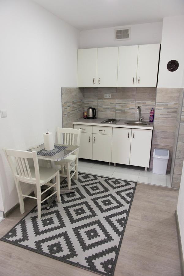 Apartmani Elegance Tuzla Bagian luar foto